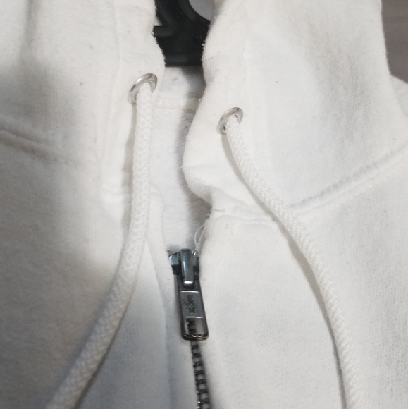 Pure White Zip Sweater - Picture 3 of 3